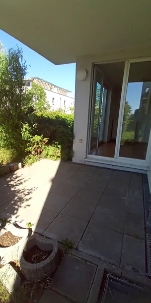 Zuhause mit 2 Zimmern und Balkon in Berlin — photo 1